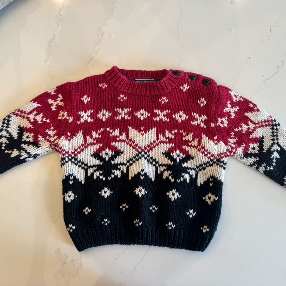Cozy Kids' Patterned Sweater in Red and Black